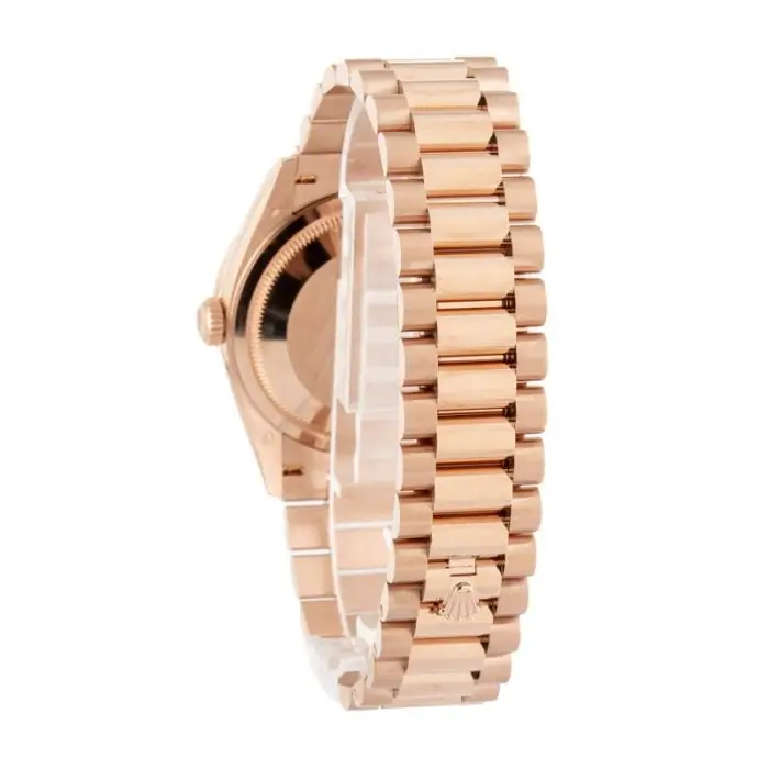 Clean Factory Supreme Rolex Day-Date 36 Rose Gold Green Dial - Image 4