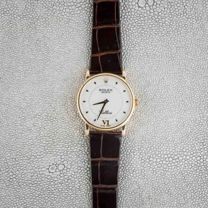 Cheapest Rolex Cellini 5115 32mm Yellow Gold Silver Dial - Image 6