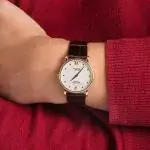 Cheapest Rolex Cellini 5115 32mm Yellow Gold Silver Dial - Image 5