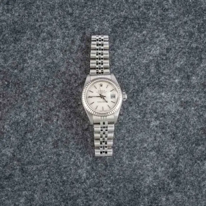 Cheapest Supreme Rolex 79174 Silver Tapestry 26mm Datejust - Image 6
