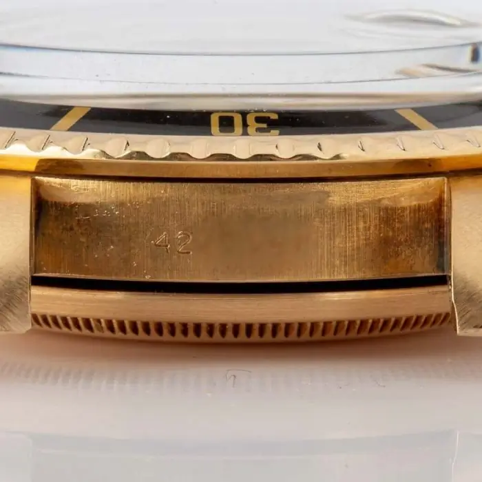 Cheapest Supreme Rolex Submariner 1680 Yellow Gold Clone - Image 6